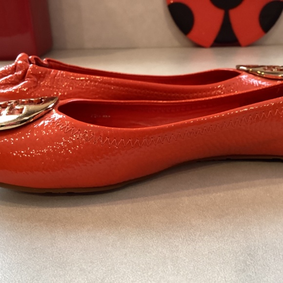 Flats - Picture 8 of 9